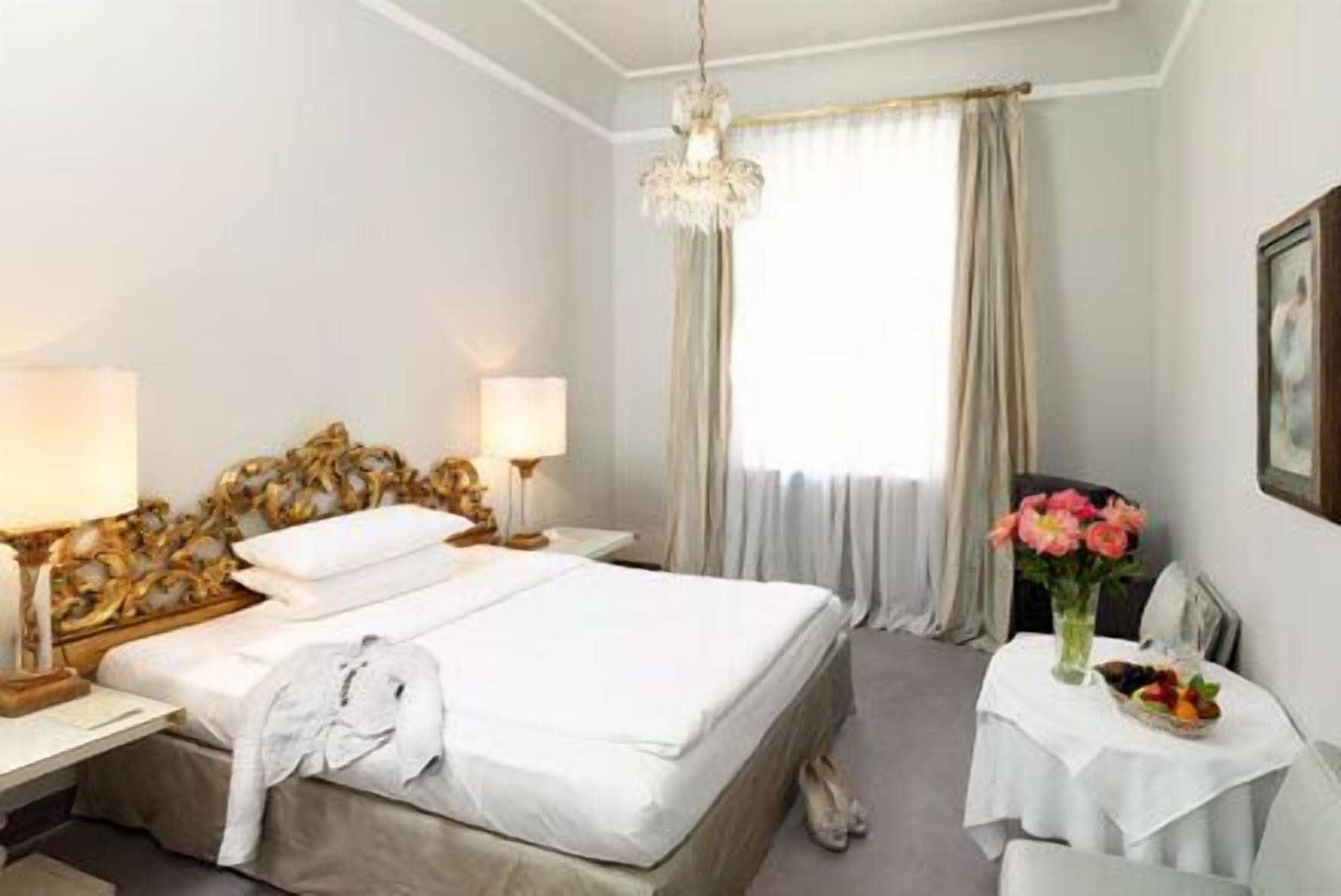 Opera Hotel Monaco di Baviera